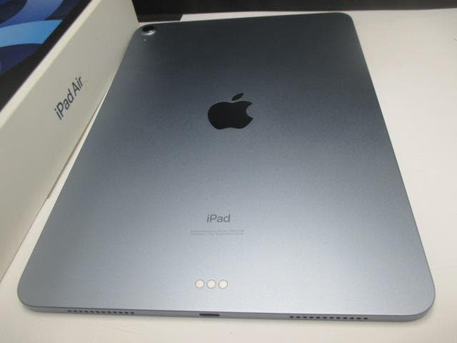美品　iPad Air 第4世代 Wi-Fiモデル　256GB　送料無料
