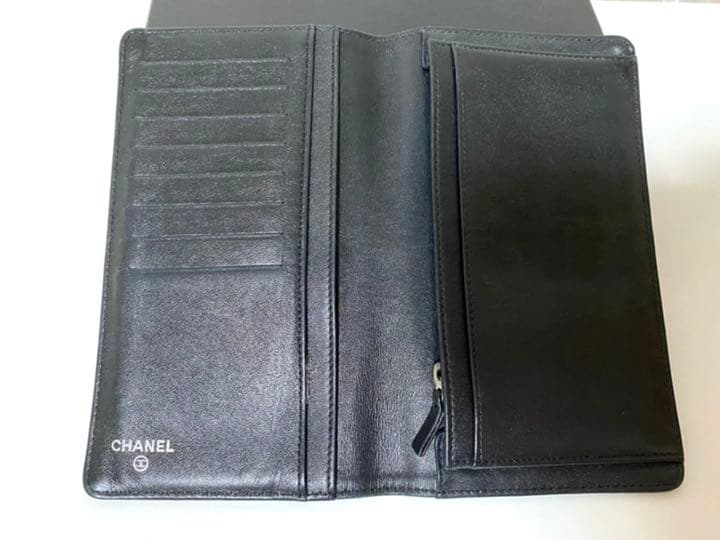 シャネル キャビアスキン 長財布