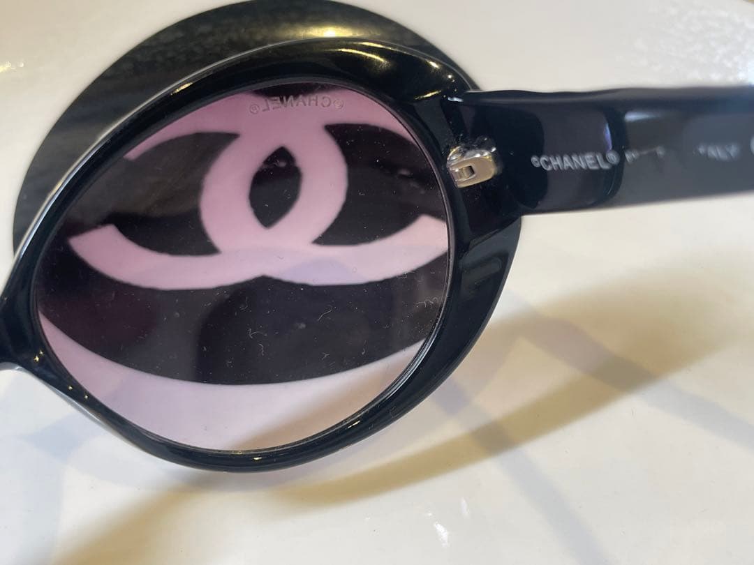 【極美品】CHANEL マトラッセ ラウンド サングラス ブラック