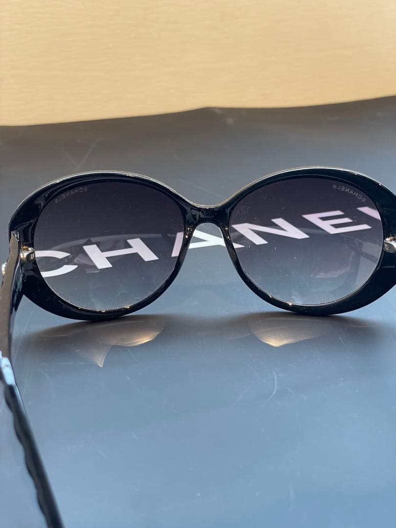 【極美品】CHANEL マトラッセ ラウンド サングラス ブラック