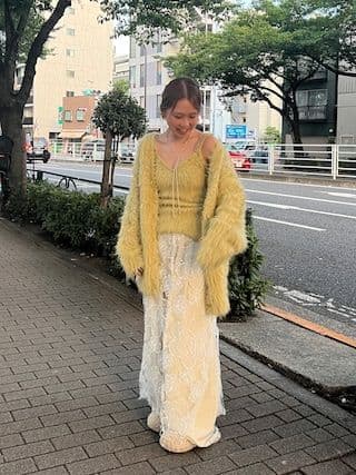 完売レースデザインフラワースリットスカート