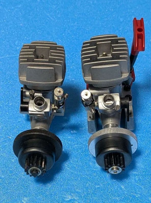 【極美品・2基】OS MAX-10FP エンジン（京商リコイル付＆予備本体）
