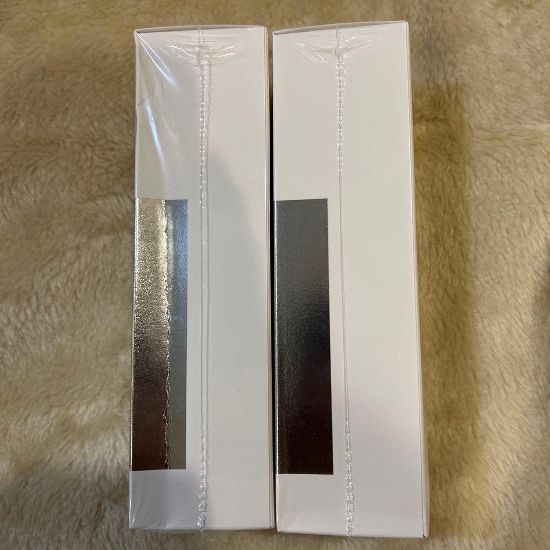 200ｇ エレクトーレ　ミネラルオーレフェイストリートメントモイスト2本