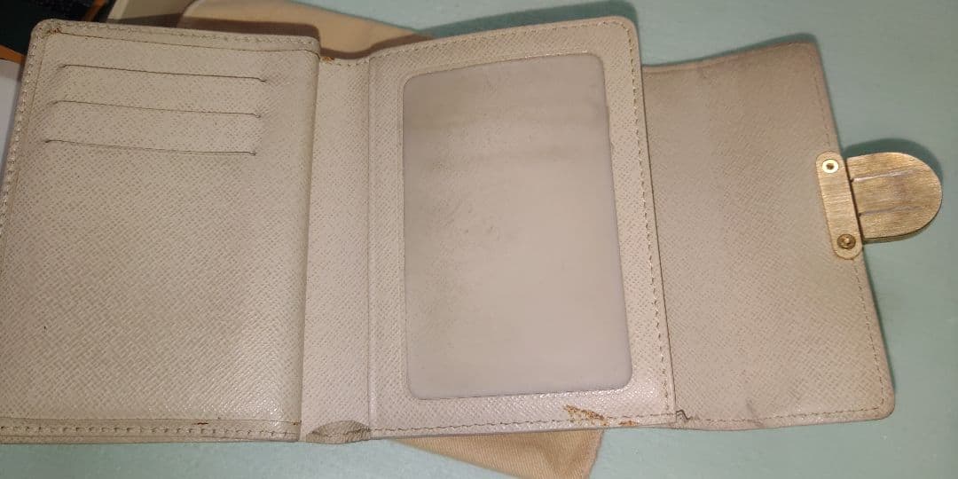 LOUIS VUITTON 二つ折り財布 ダミエ