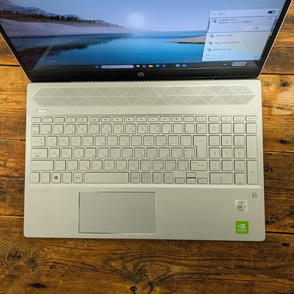 HP Pavilion15 10世代i7 メモリ16G セラミックホワイト