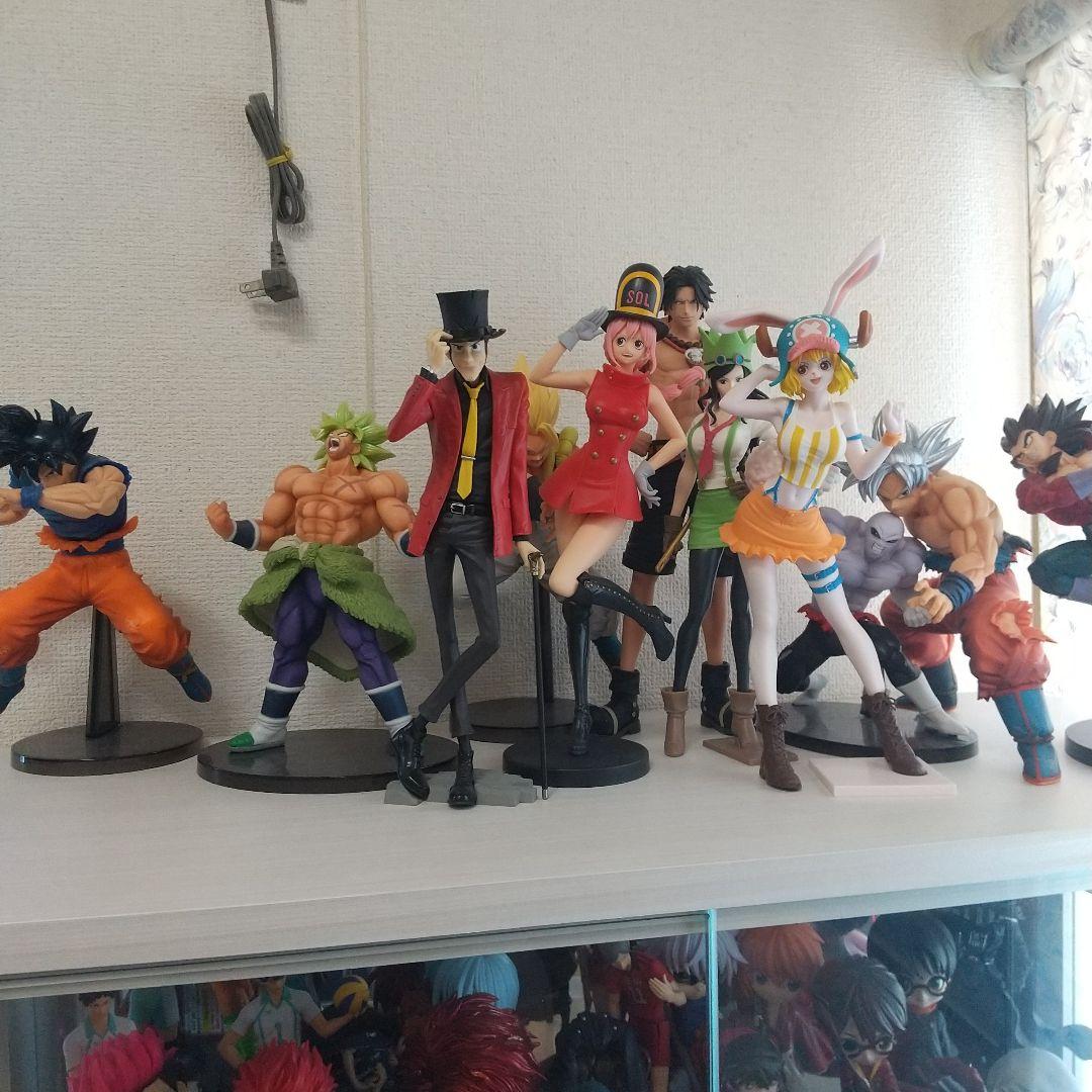 フィギュア中古一覧