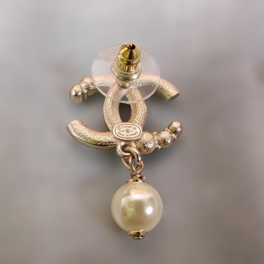 シャネル パール ピアス
