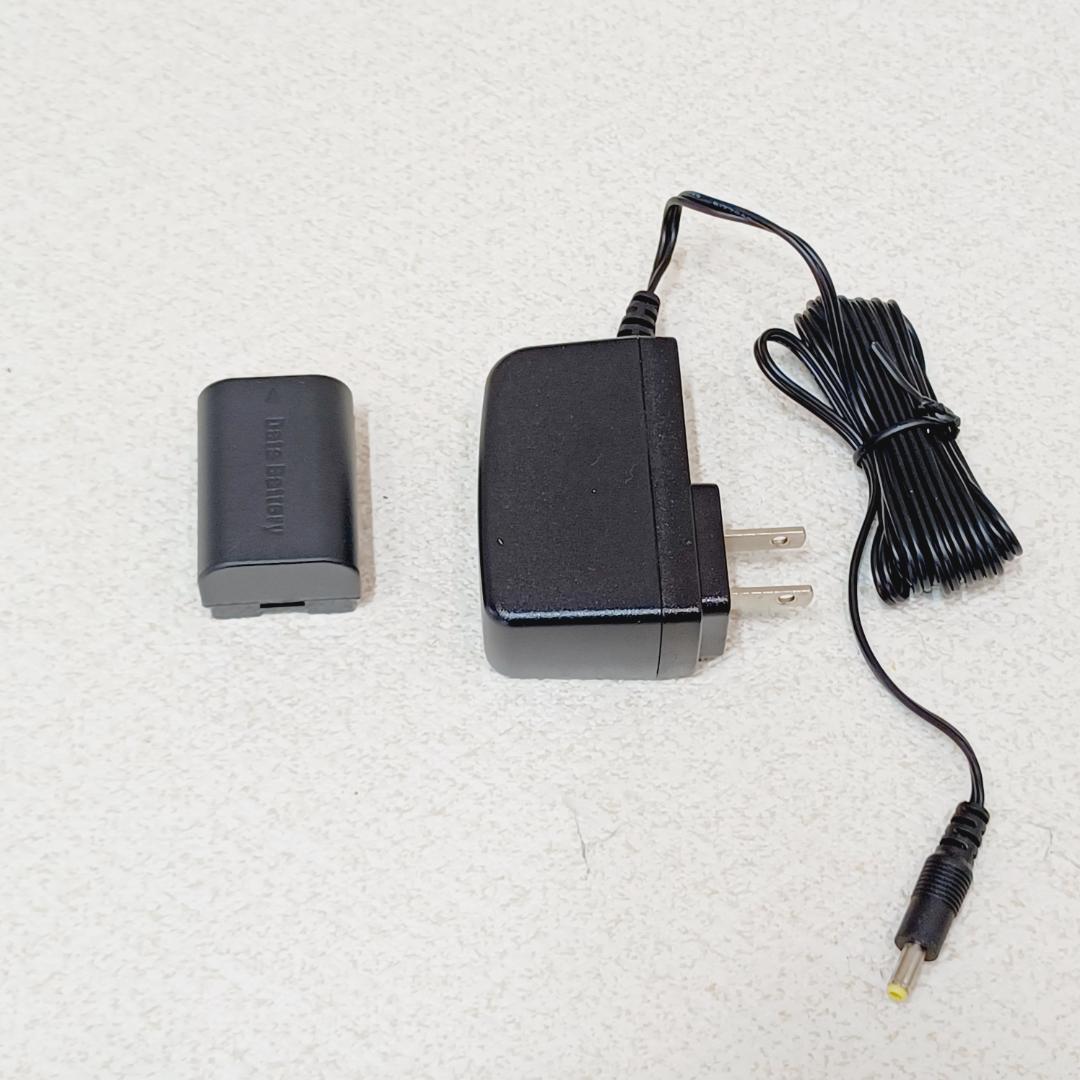 【BA-0182】JVC　ビデオカメラ　GZ-E117　CU-BD5セット
