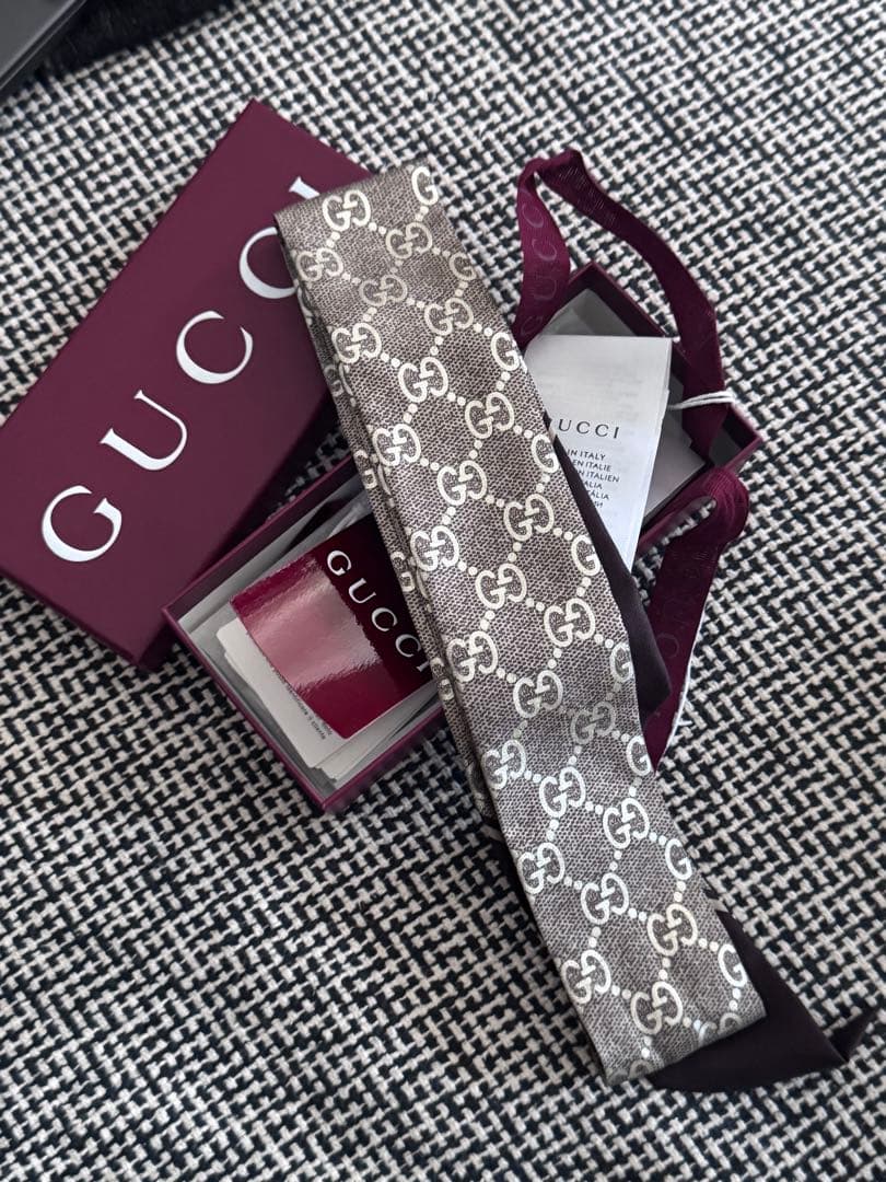 GUCCI グッチ GG柄 シルク スカーフ リボン シルク100%