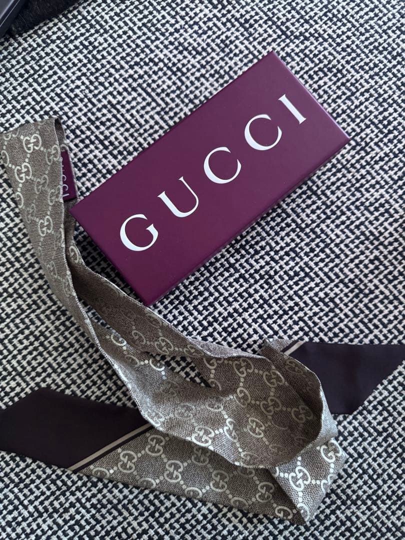 GUCCI グッチ GG柄 シルク スカーフ リボン シルク100%