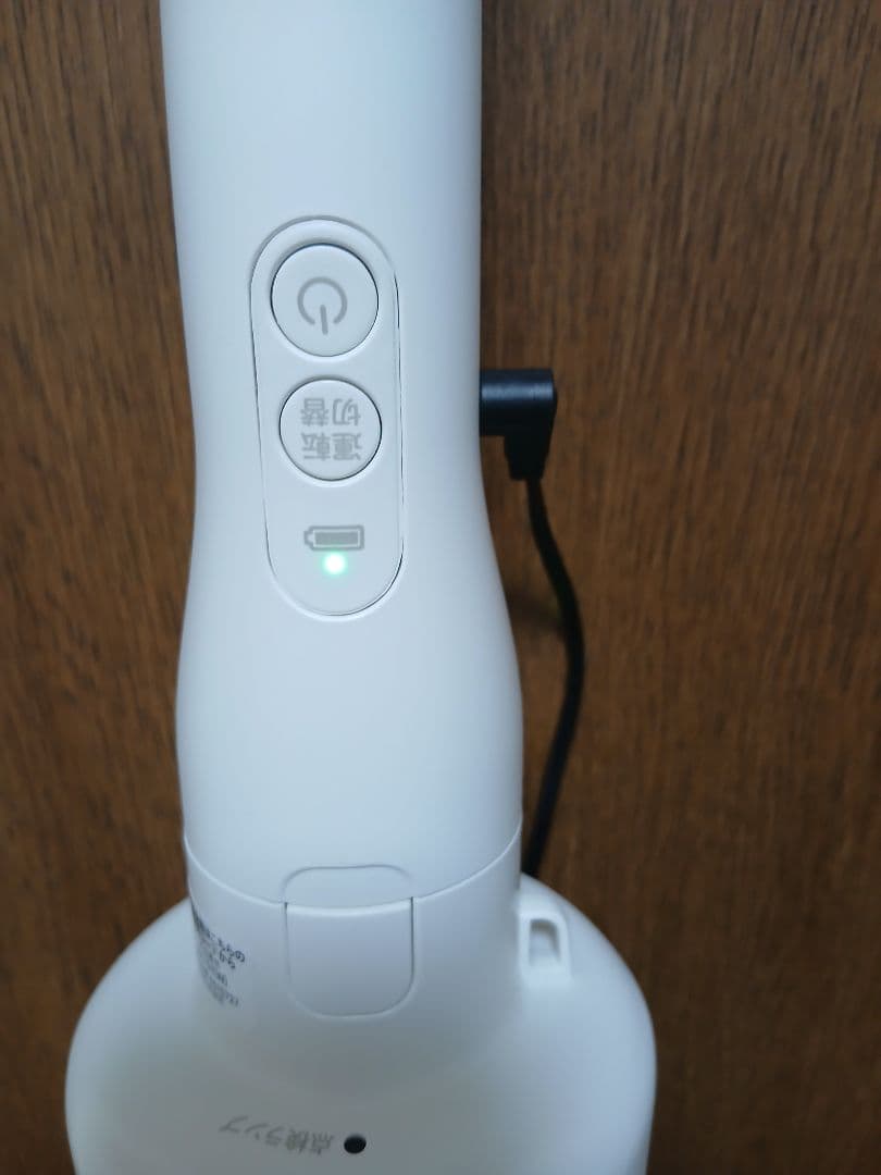 あずき、紙パック式コードレススティッククリーナー