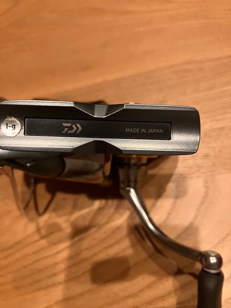 アジンガー　　DAIWA エアリティ　LT2500S スピニングリール