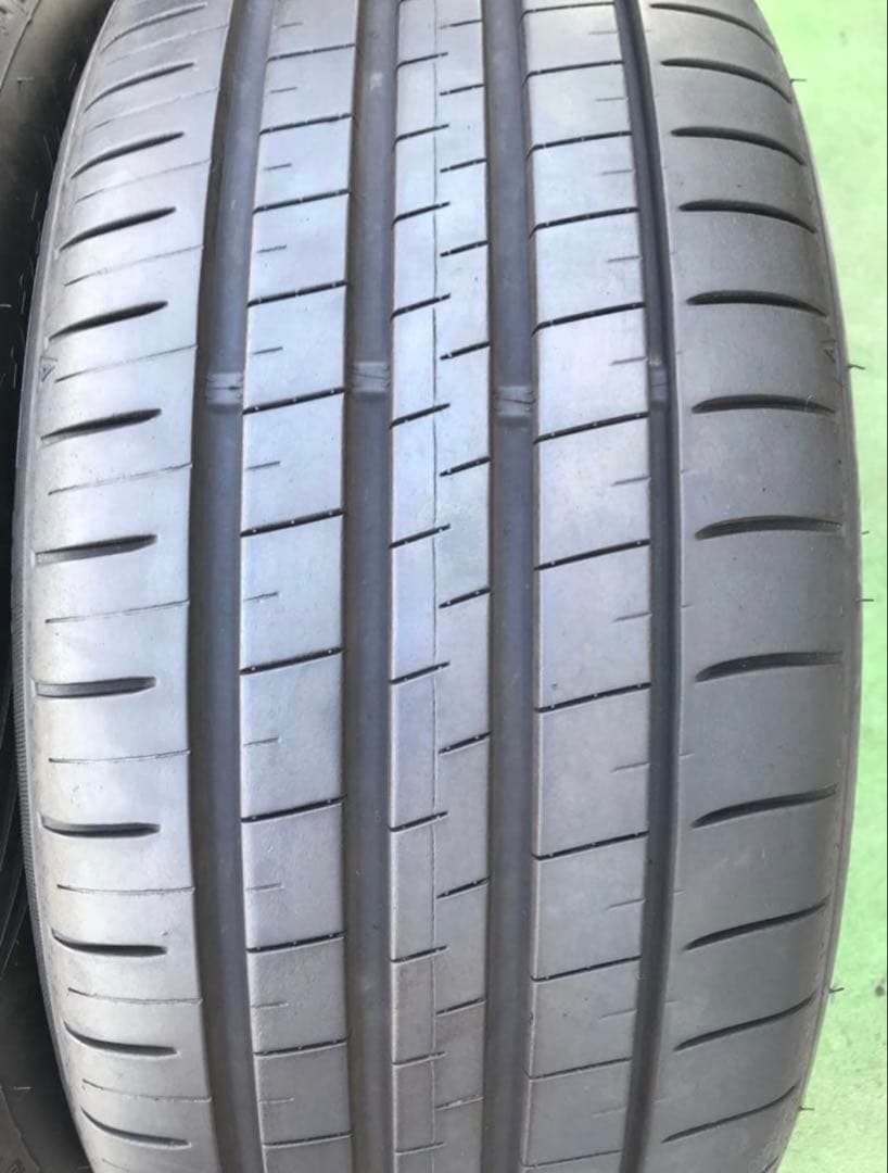 ross@  225/45 R18DUNLOP ラジアルタイヤ4本セット。