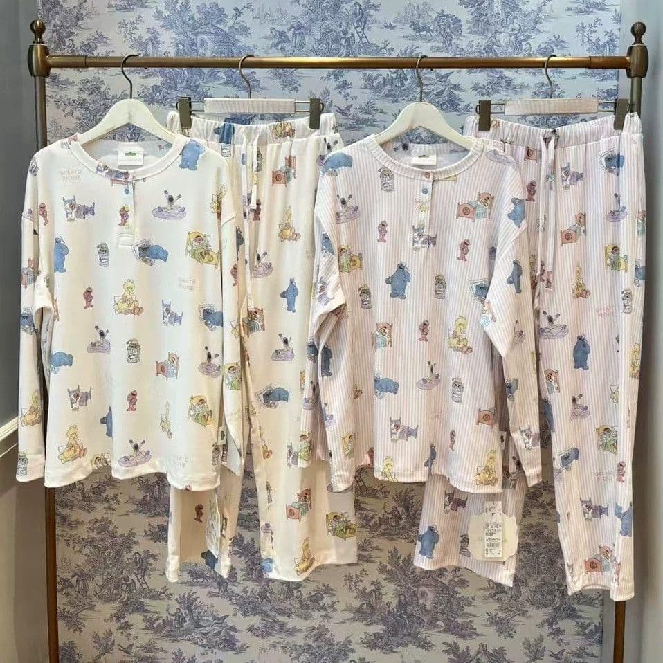 ピンクストライプ　ジェラピケ　セサミストリートプルオーバー＆ロングパンツセット