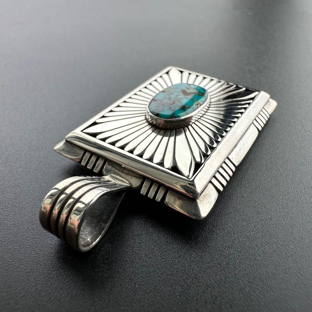 【美品】Navajo Howard Nelson ビズビーターコイズ　ペンダント
