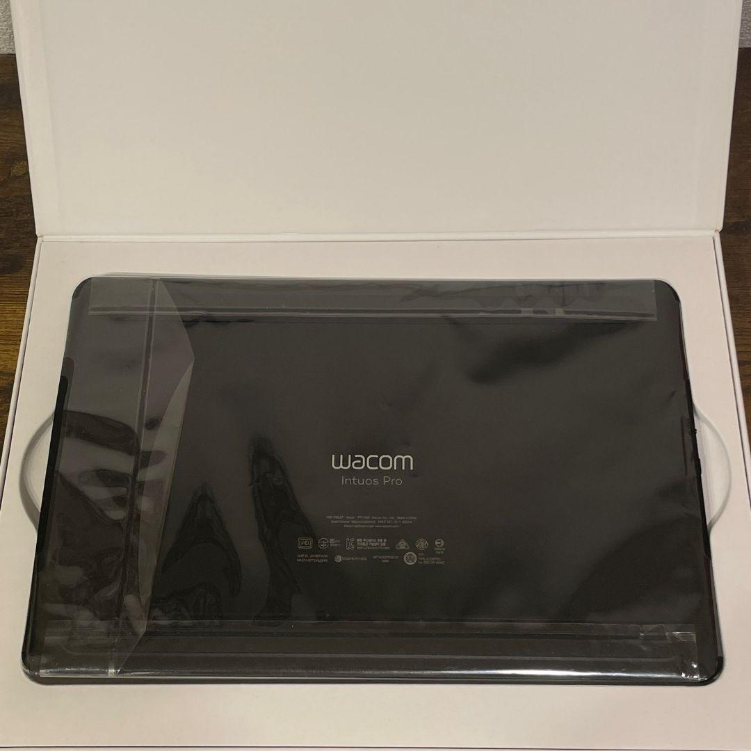 液タブ・ペンタブ Wacom Intuos Pro Medium