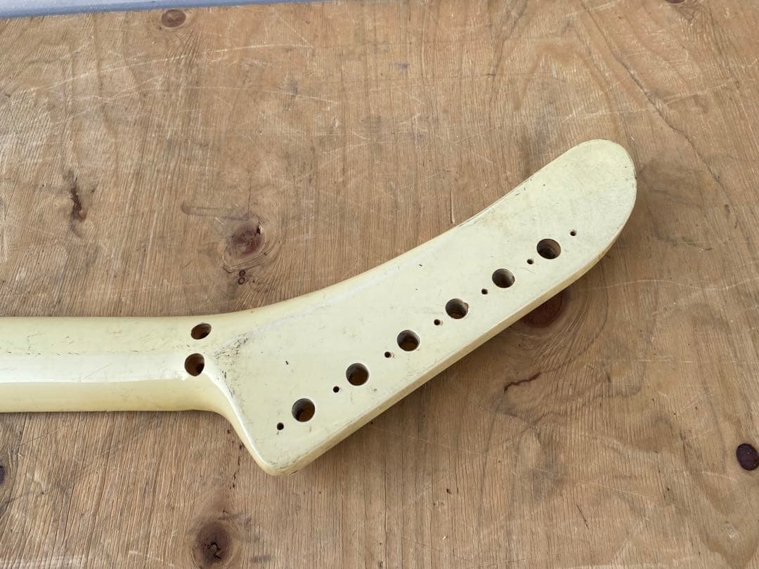 メーカー不明　ギター　ネック　ジャンク品　中古品