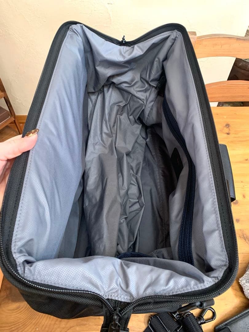 【送料無料】TUMI AlphaII 2Way ボストンバッグ ￥101,200