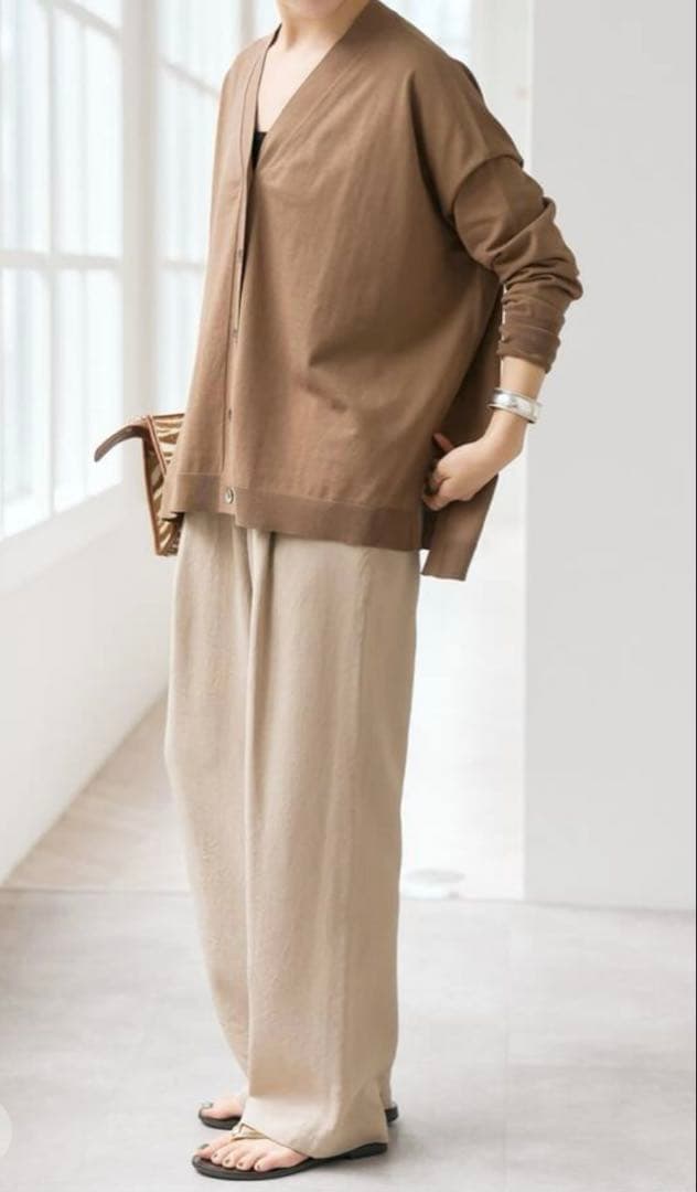 Spick &Span Vネックカーディガン