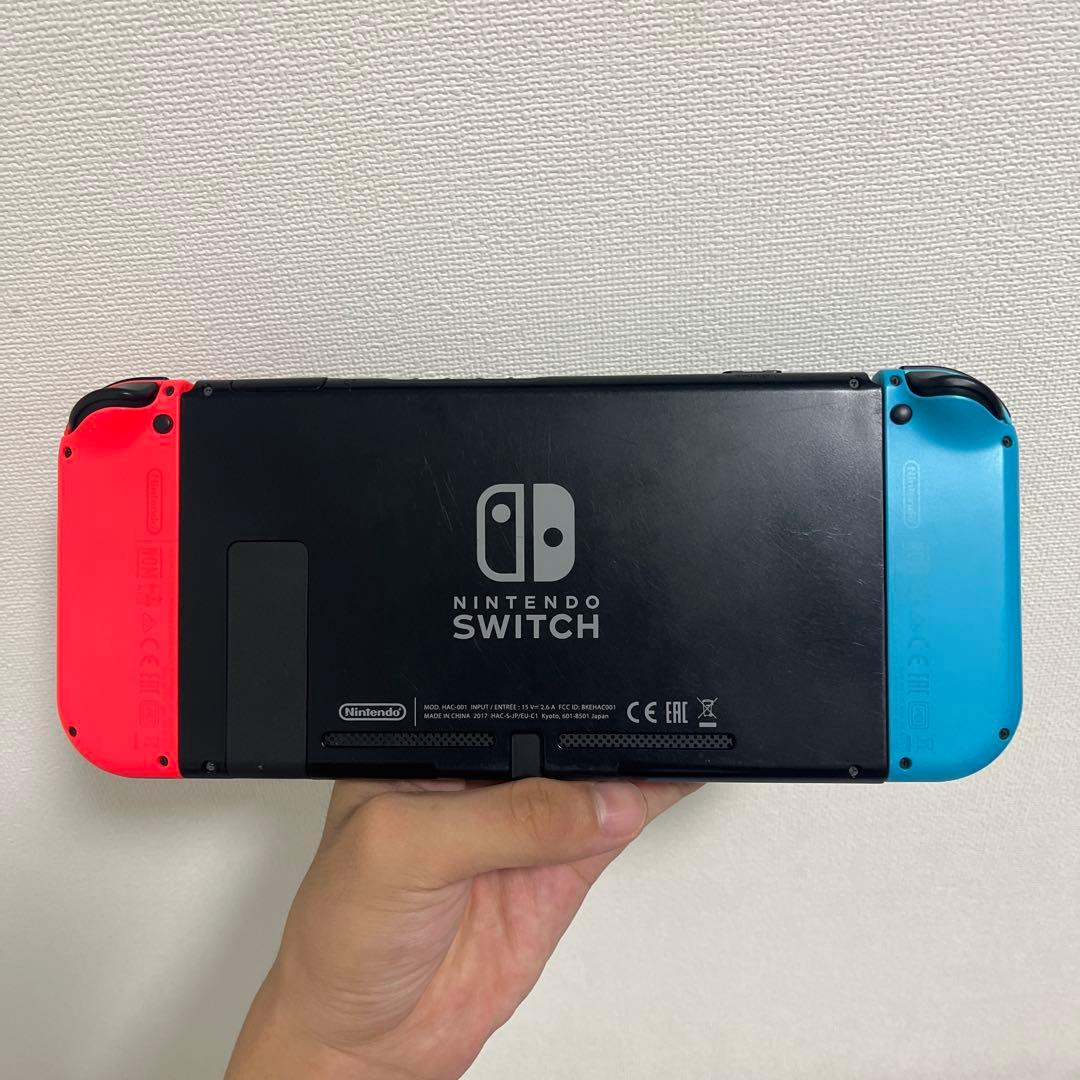 Nintendo Switch 本体 青/赤　充電溜まるのが遅い