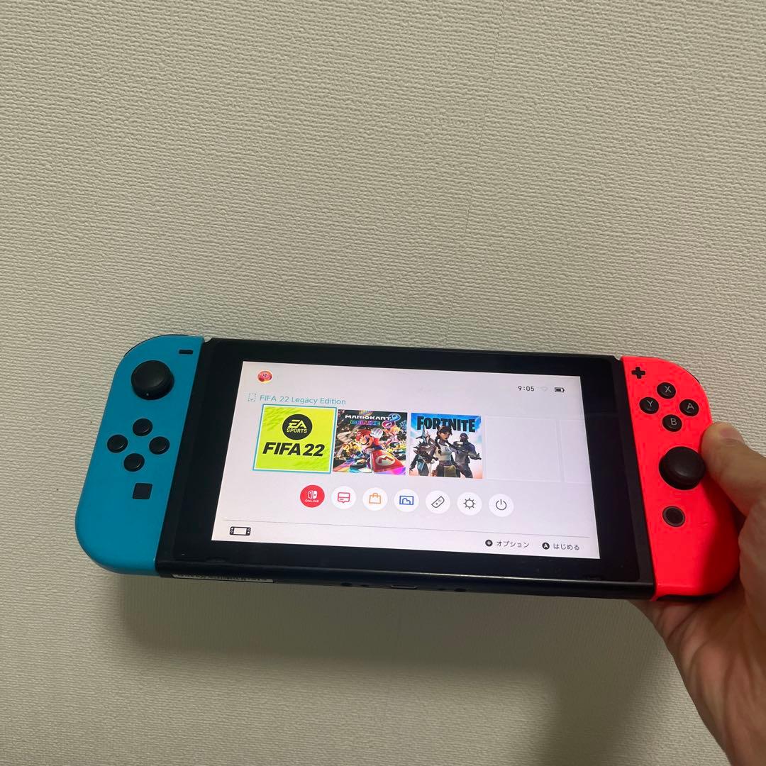 Nintendo Switch 本体 青/赤　充電溜まるのが遅い