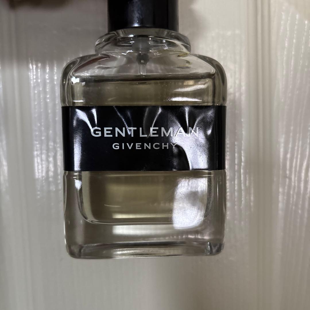 GIVENCHY ジェントルマン　オーデトワレ　香水