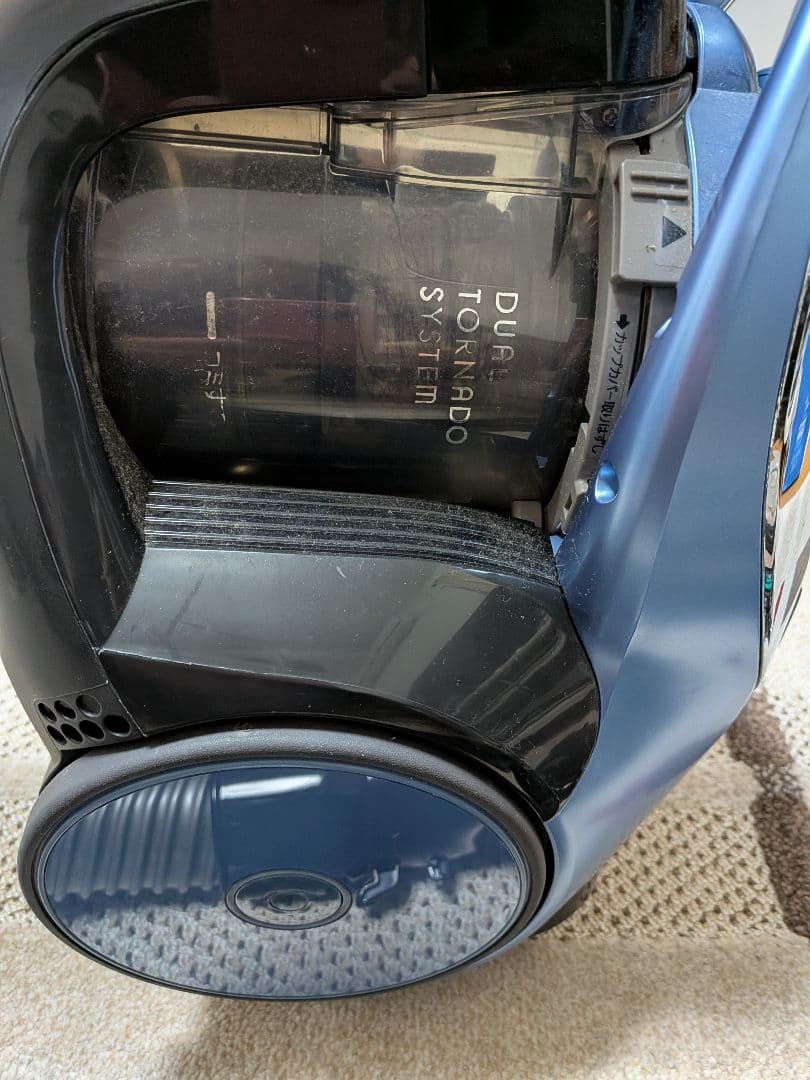 TOSHIBA 掃除機 青 ブラシ付き　トルネオ