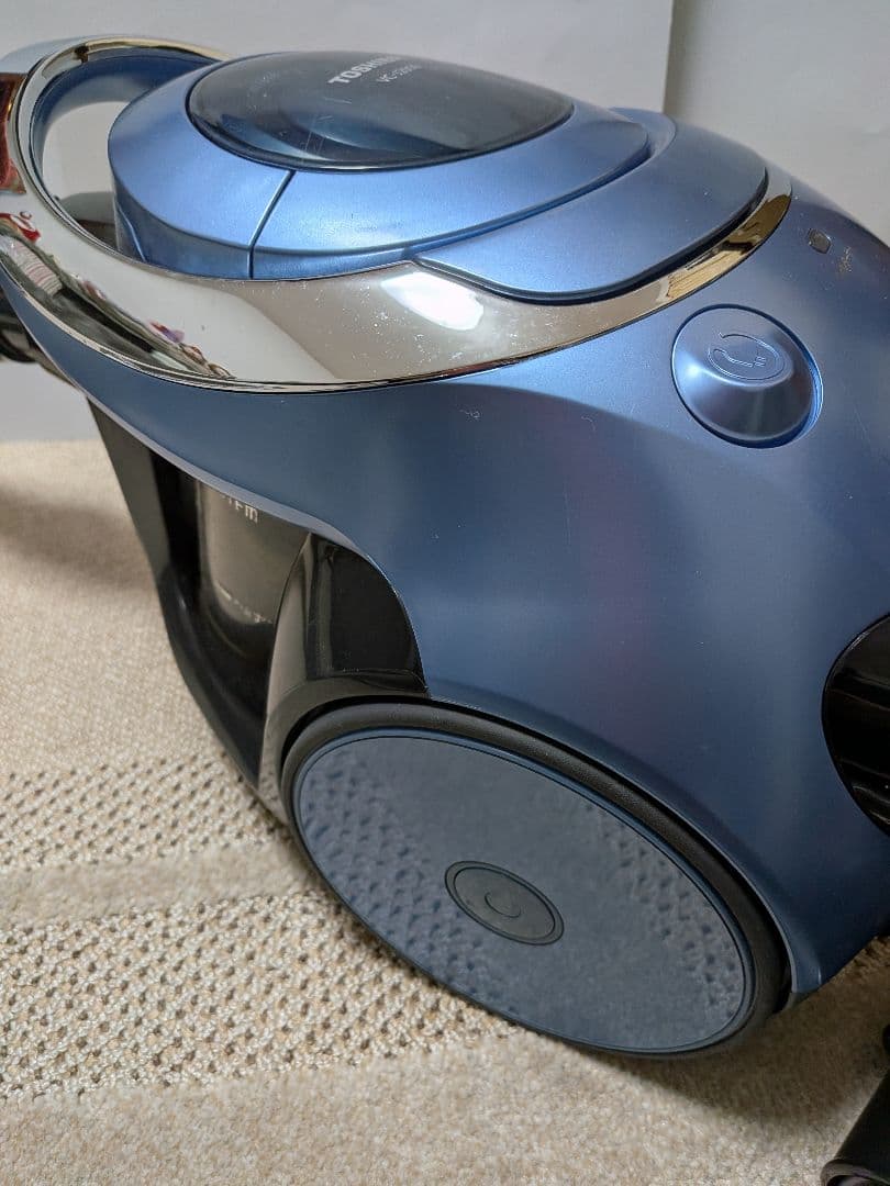 TOSHIBA 掃除機 青 ブラシ付き　トルネオ