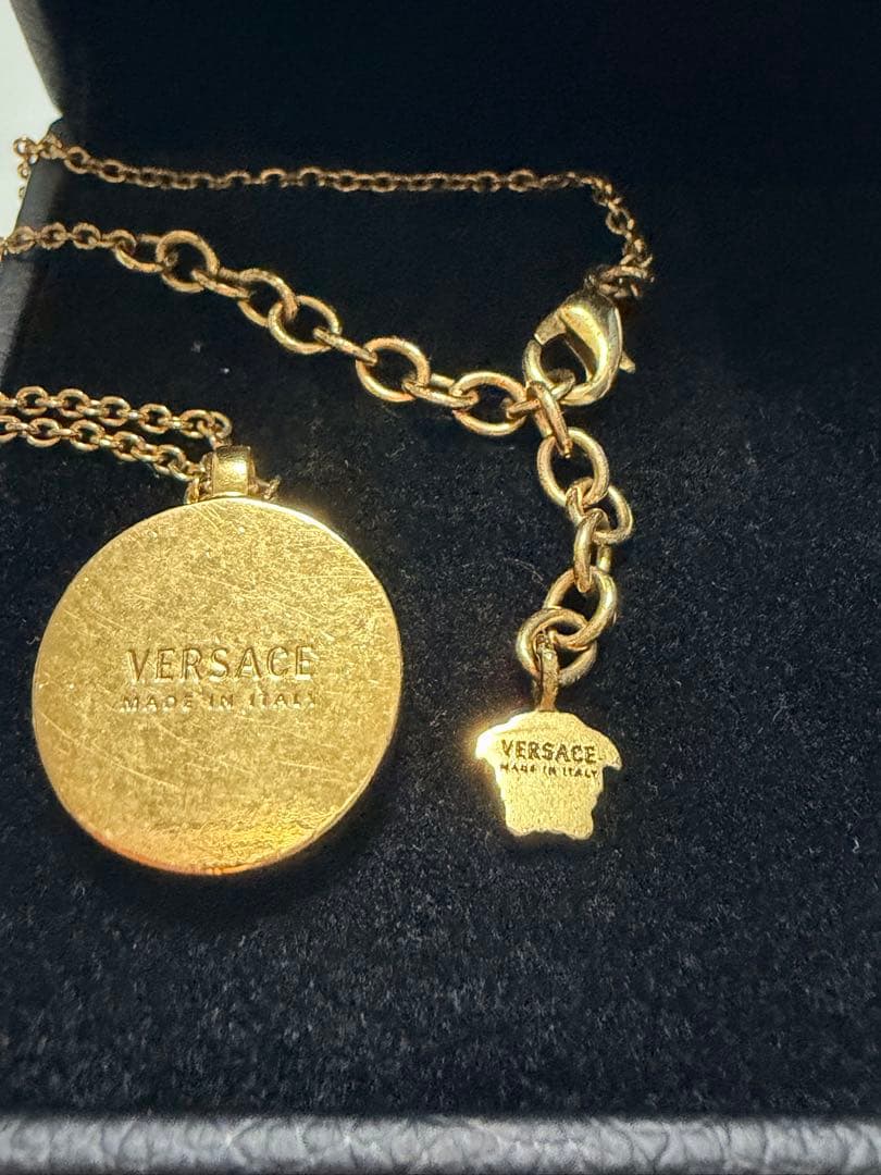 Versace ヴェルサーチ メデューサ ネックレス ゴールド ブラック