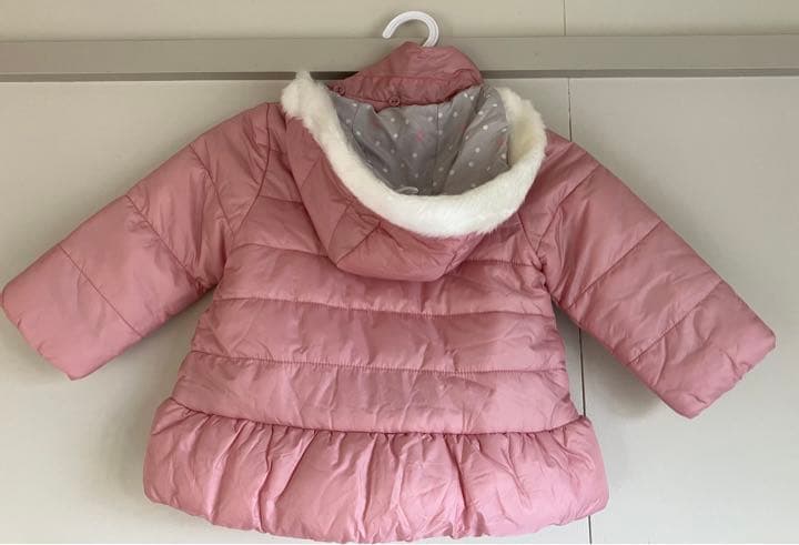早い者勝ち　 新品　ミキハウス 80cm 可愛いアウター