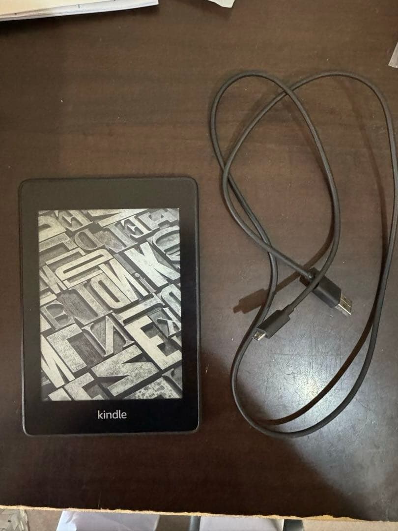 Kindle Paperwhite 第10世代　本体 USBケーブル付き