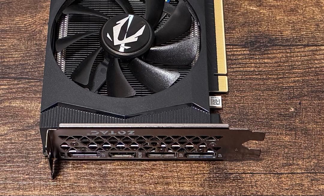 NVIDIA GeForce RTX 2080 Super グラフィックカード