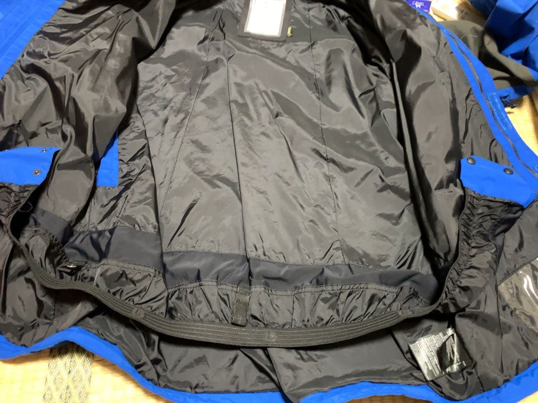 BURTON akスノーボードジャケット GORE-TEX XLサイズ