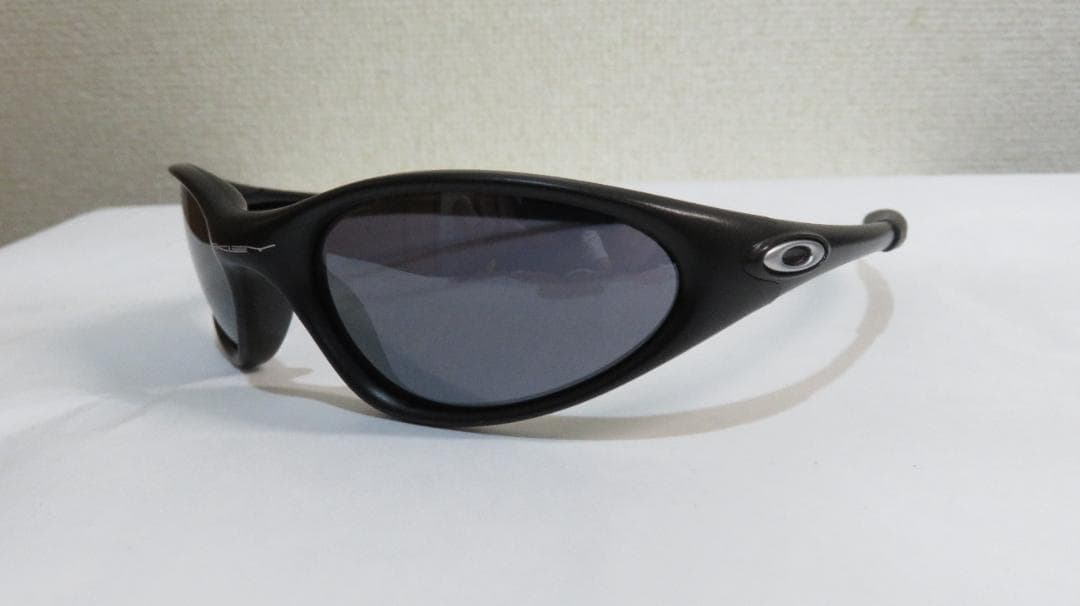 OAKLEY MINUTE オークリー ミニッツ ブラックサングラス
