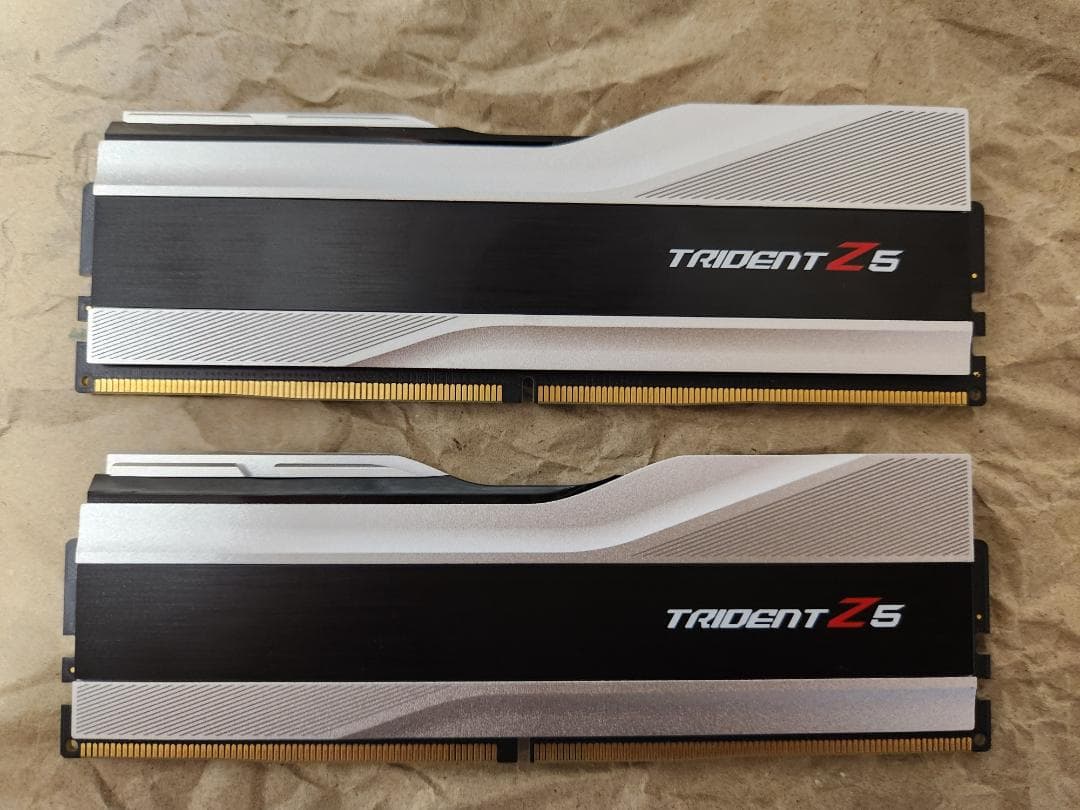 メモリー G.Skill DDR5-6000 RAM32GB(2x16GB)