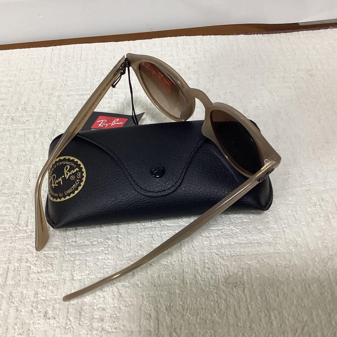 Ray Ban サングラス　RB2180