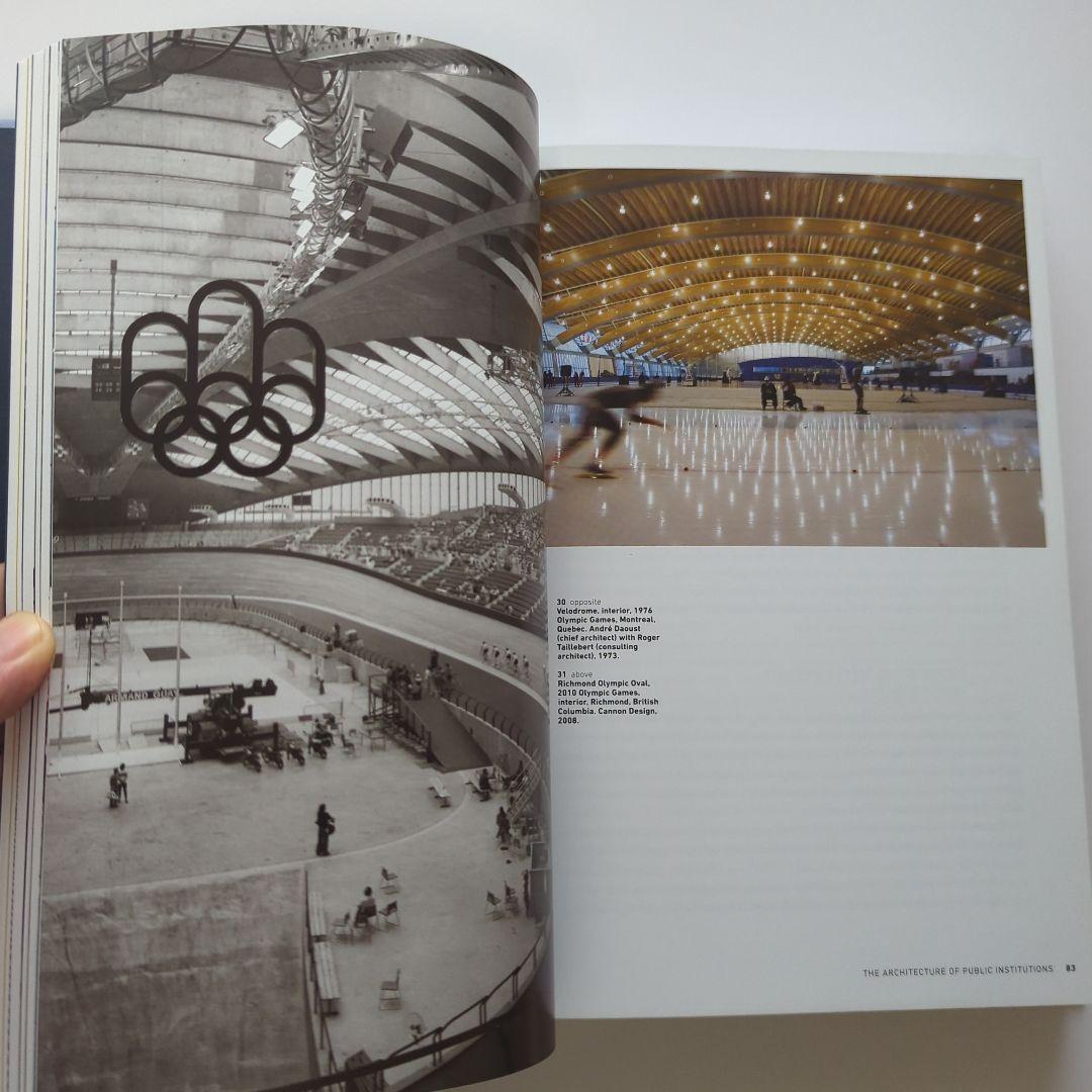 洋書 Canadian Modern Architecture