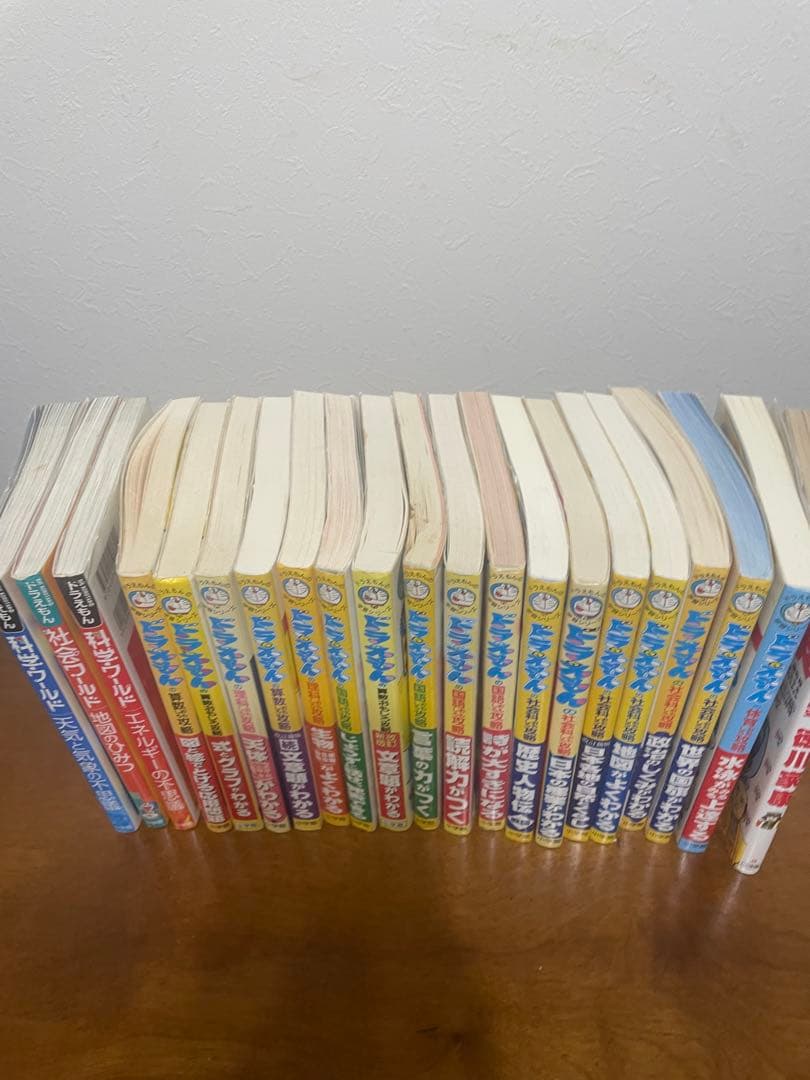ドラえもんの学習シリーズ + ドラえもん科学ワールド＋人物日本の歴史　計21巻