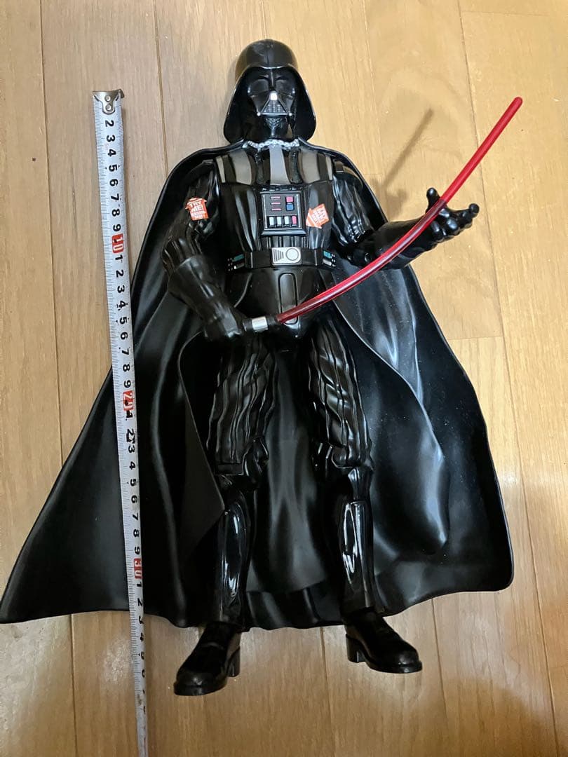 スター・ウォーズ ダース・ベイダー トーキング&ライトアップギミック付フィギュア