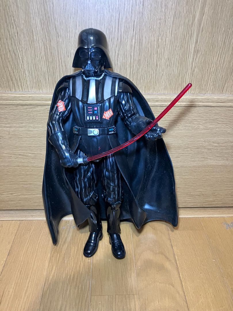 スター・ウォーズ ダース・ベイダー トーキング&ライトアップギミック付フィギュア