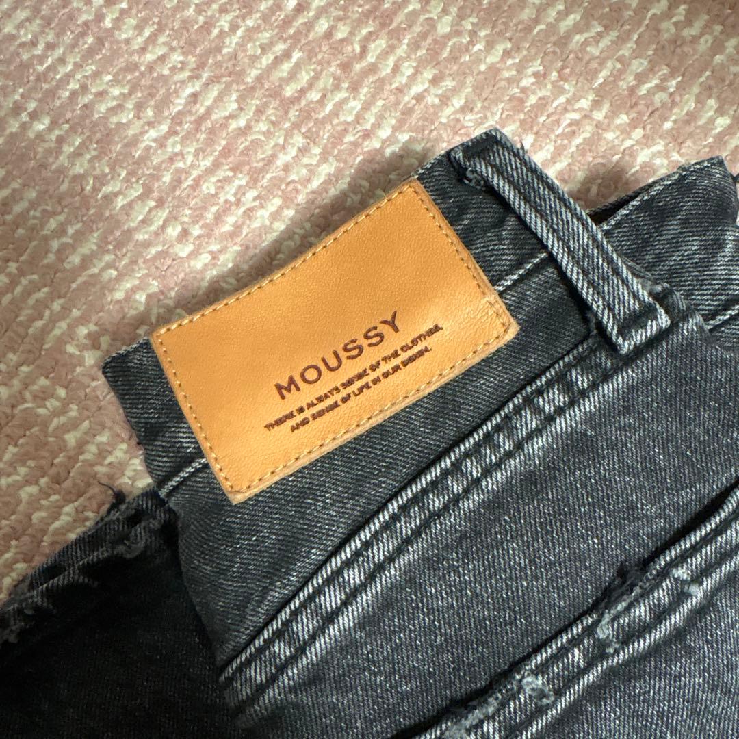 moussy MVS BLACK FLARE 24インチ