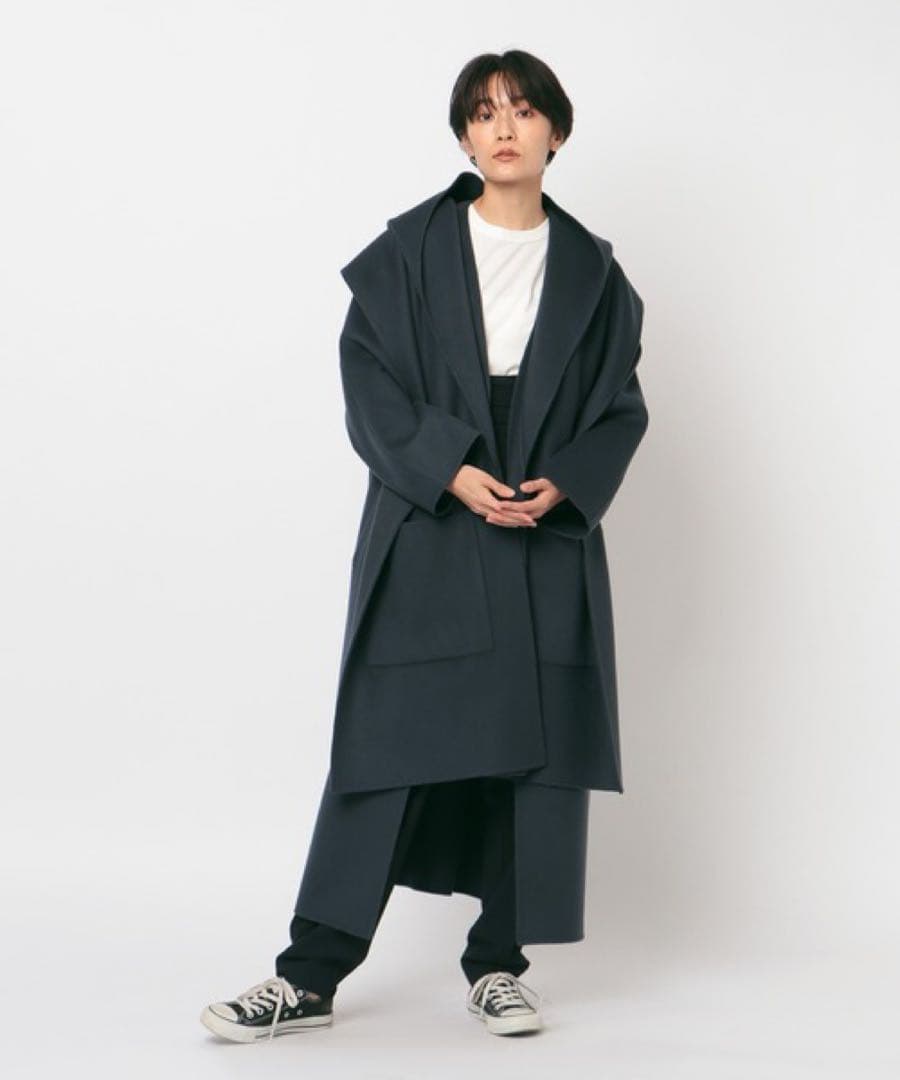 ETRÉ フード付きネイビー ロングコート