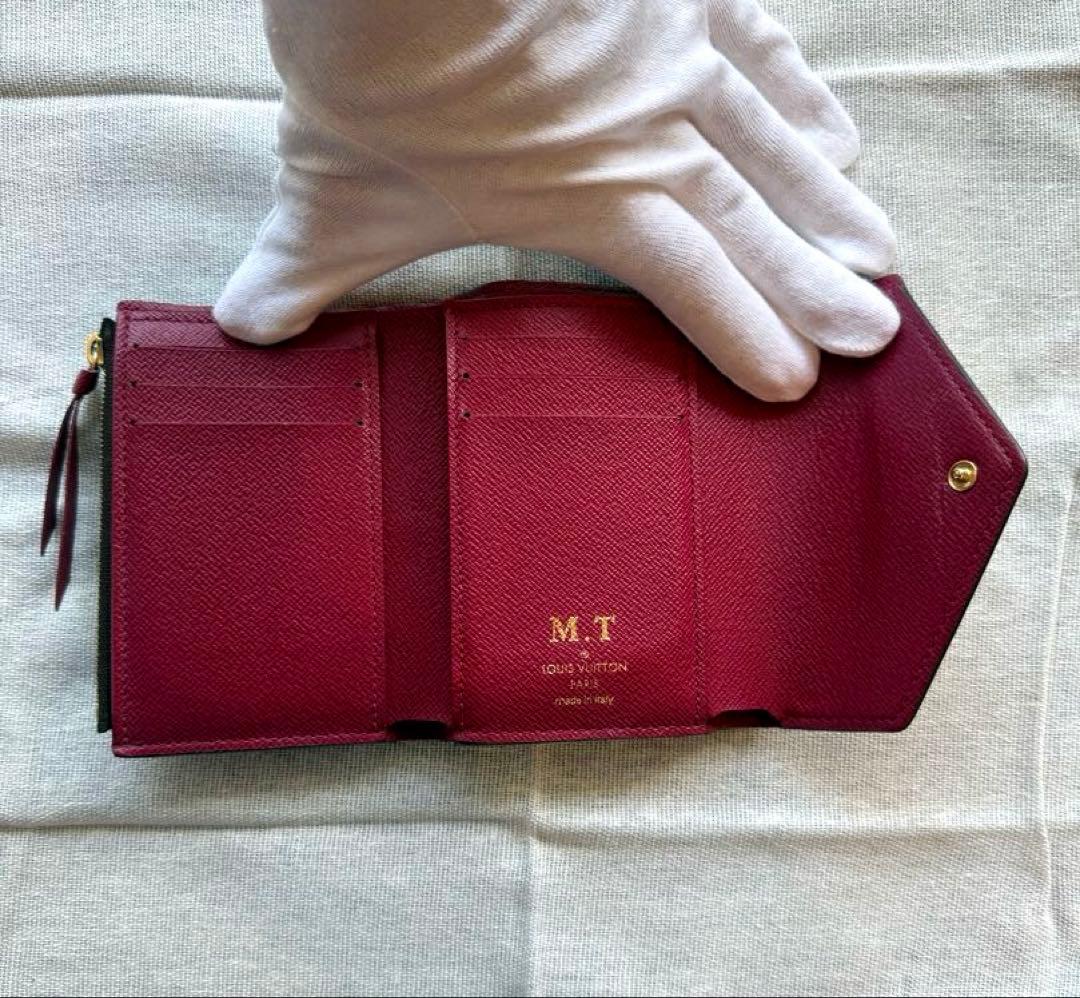 LOUIS VUITTON ポルトフォイユヴィクトリーヌ モノグラム三つ折り
