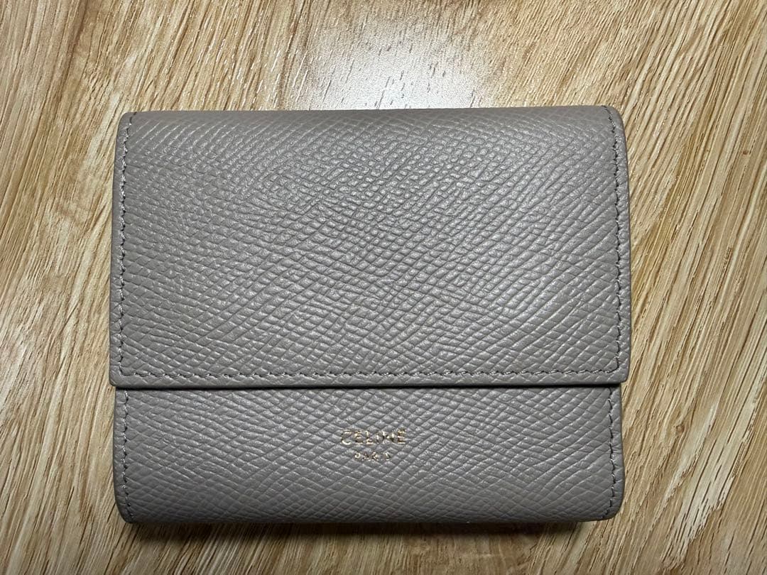 CELINE グレー 三つ折り財布　トリフォールド