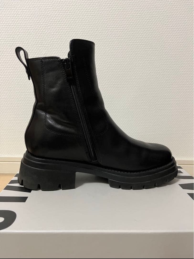 【美品】STACCATO スタッカート 黒レザー サイドゴアブーツ 厚底24cm