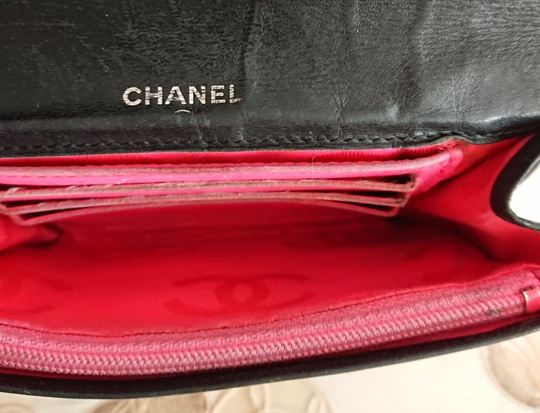CHANEL シャネル カンボン 黒 キルティング 財布