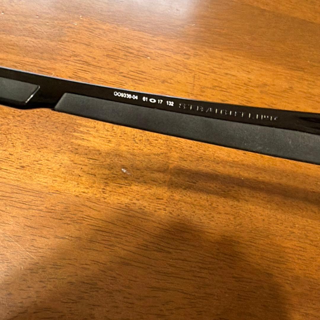 キ*シ様 Oakley サングラス ブラック　保存袋付き