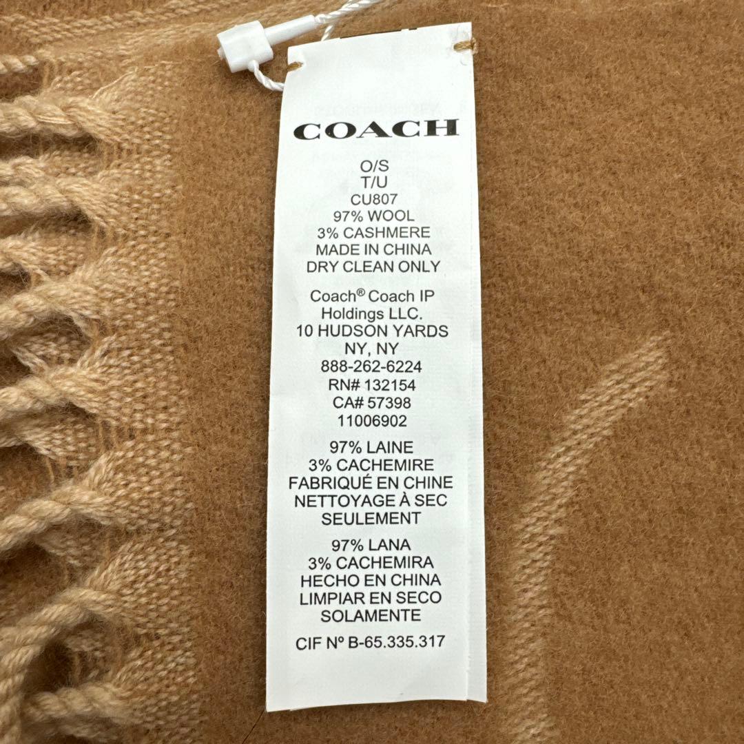COACH ロゴ入りベージュマフラー