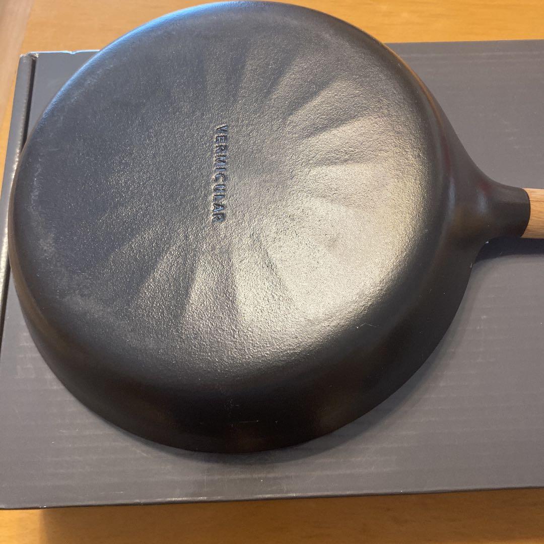 バーミキュラフライパン26cm 専用蓋付