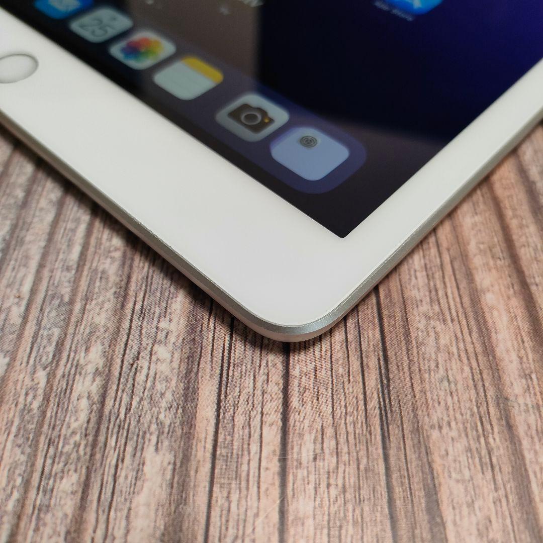iPad 第7世代 128GB SIMフリー 美品 バッテリー95%